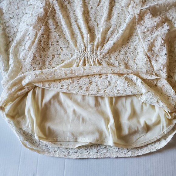 Chico's Lace Overlay Sheer Blouse with Batwing Sleeves - Picture 7 of 11